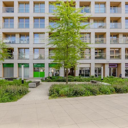 Cozy Apartments With Parking In The 19Th District By Noclegi Renters Varsóvia Exterior foto