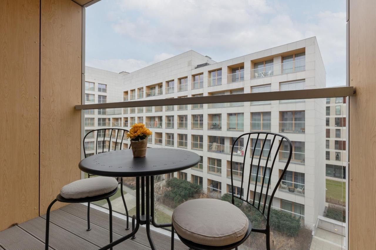 Cozy Apartments With Parking In The 19Th District By Noclegi Renters Varsóvia Exterior foto