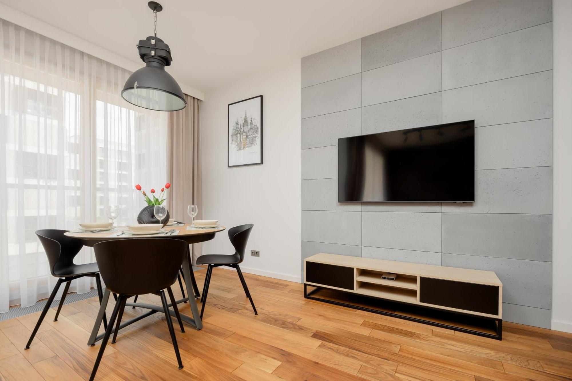 Cozy Apartments With Parking In The 19Th District By Noclegi Renters Varsóvia Exterior foto